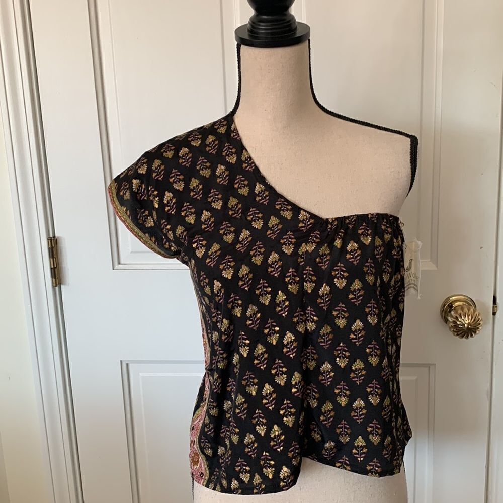 PERRY WALKER COLLECTIVE ONE SHOULDER VARINA TOP
